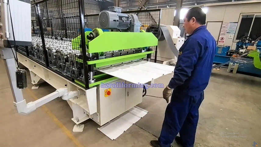 AG roll forming machine